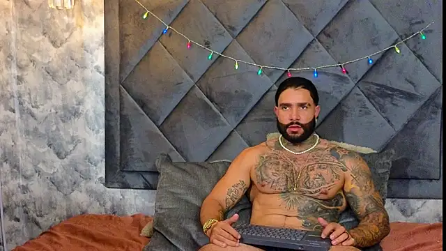 Apolo_rousse1 webcam