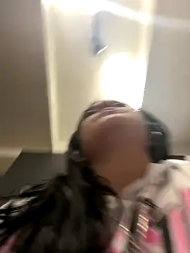 Emily_Rivers_ webcam