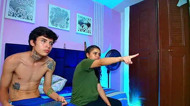 TheKingssRomance Live Webcam on Stripchat