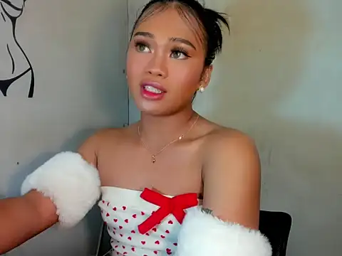 Exotic_alyssa69 webcam