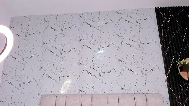 madisonnlee - MadisonnLee's free webcam