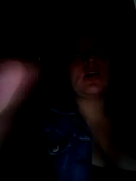 Webcam Model (Ary-)  is live.Free join now!