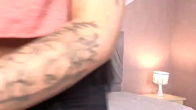 daliarose18 - Daliarose18's free webcam