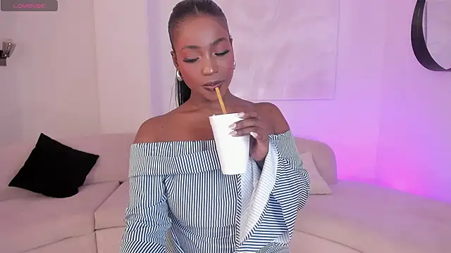 SavannahStorm webcam