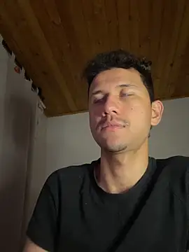 Michaell_Spinelly webcam