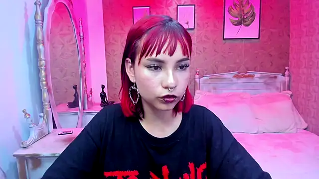 Megane_whitte webcam