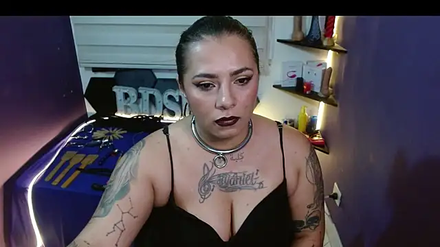 alexa_slavehot777 - Alexa_Slavehot777's free webcam