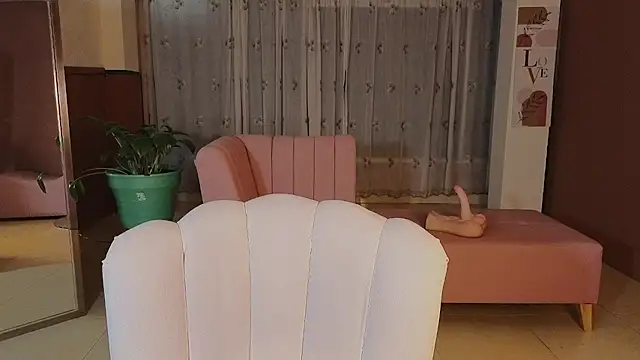 sweet_ahinara - Sweet_ahinara's free webcam