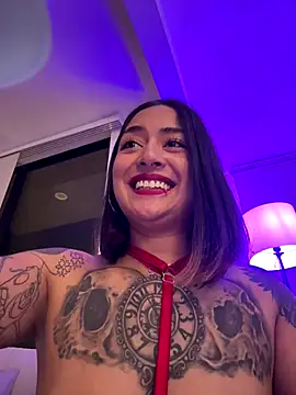 Rae_Lil_White webcam