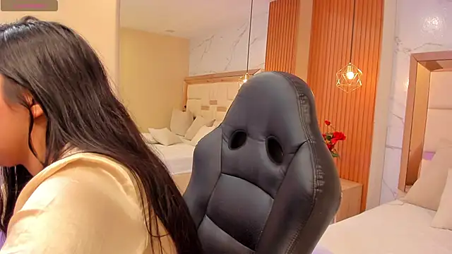 julieta_rosee - Julieta_rosee's free webcam