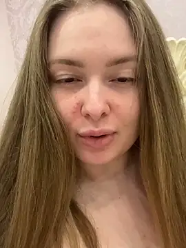 DeniMilkyyyyy webcam