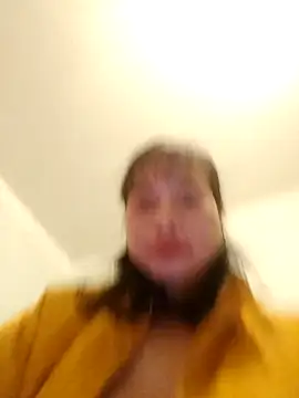 kiuwi-omao - Kiuwi-omao's free webcam