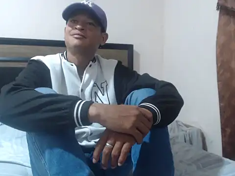 Santy_horny_boy webcam