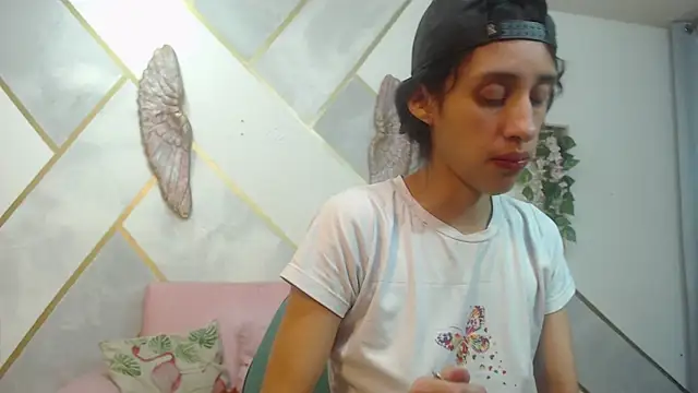 RoxanaCyrano_ webcam