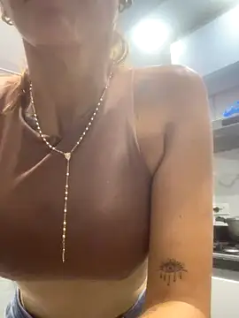 Samantha_bigboobs webcam