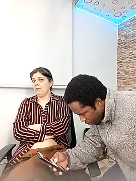 yin_yang_hot - Yin_yang_hot's free webcam