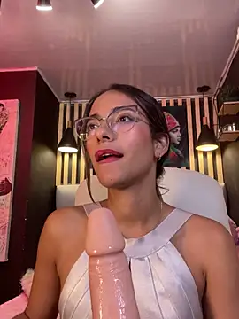 elegant__rouse webcam