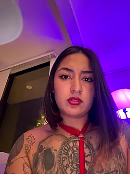 Rae_Lil_White webcam