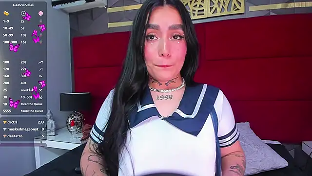 elodie_walker webcam