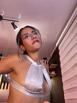 elegant__rouse webcam