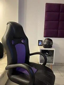 AdrianRinaldi webcam