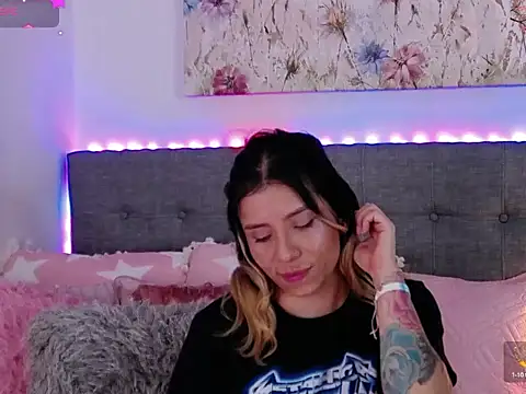 Antonella_Lee webcam