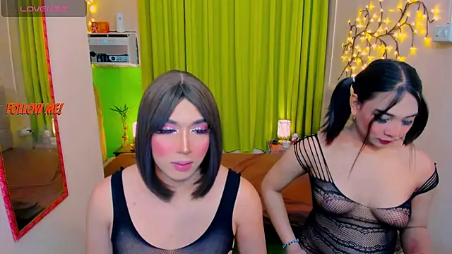 ItsYours_Sexy_Nia webcam