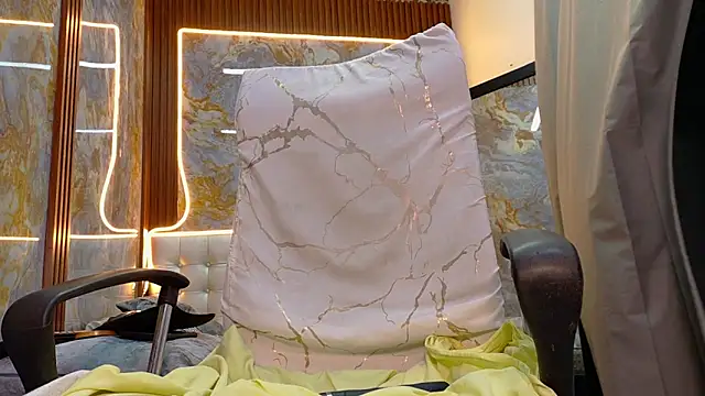 _jessi29_ - _Jessi29_'s free webcam