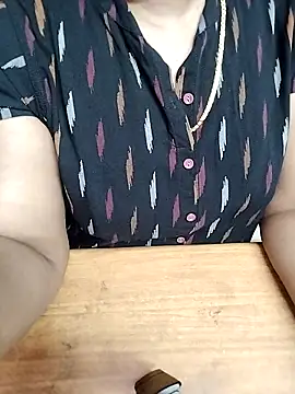 Tamil_Radha webcam