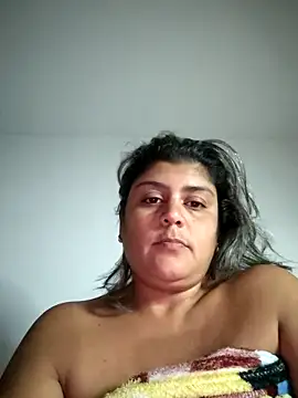 AlyDenalioficial webcam