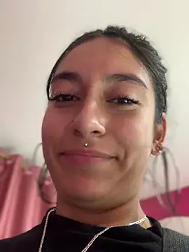 Webcam Model (Alaska_euphoria) is live