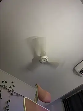 luxarumi - LuXarumi's free webcam