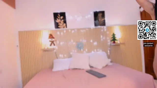 Harmony_Malkova webcam