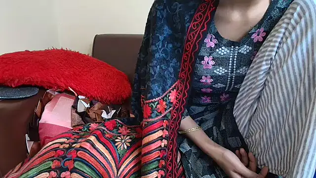 sreya_ - Sreya_'s free webcam