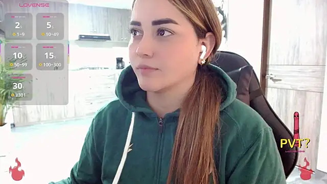 lucia_star__ - Lucia_star__'s free webcam