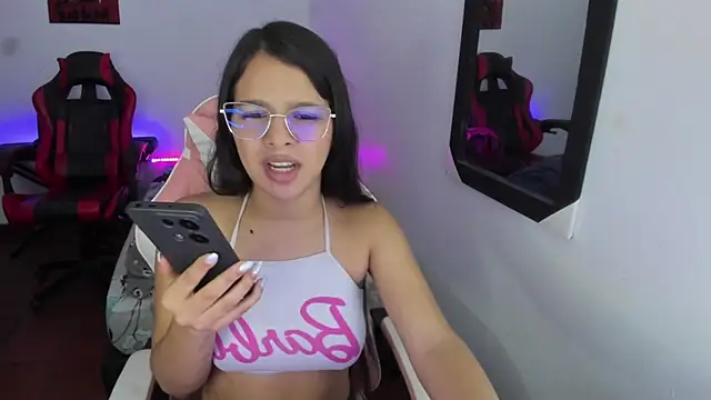 jessi_and_boy webcam