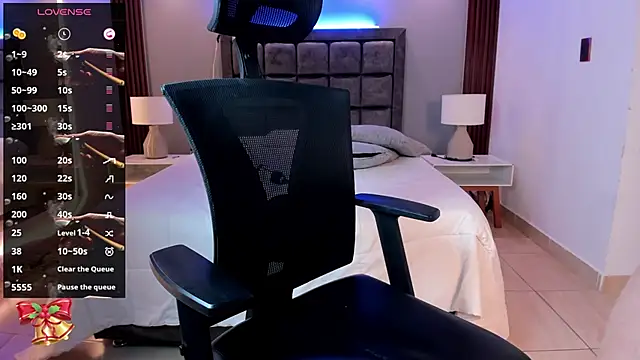 Violet_Anders webcam