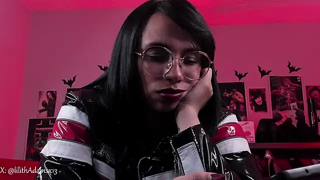 lilith-deveraux webcam