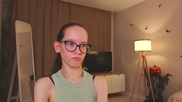 bettybrowni - BettyBrowni's free webcam