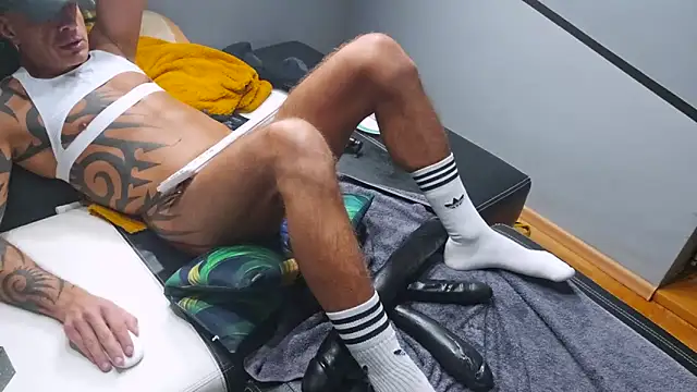 slavic_boy_39 webcam