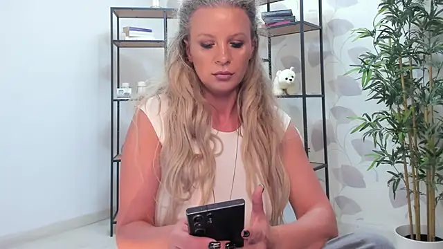 Smileyelyourgf webcam