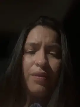 little__danni1 (F young) - Dildo in pussy