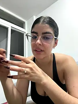 _niah_ (Ask my age) - TOPLESS OFF! 🔥 play tits.