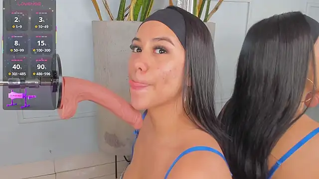 jazmiinee - Jazmiinee's free webcam