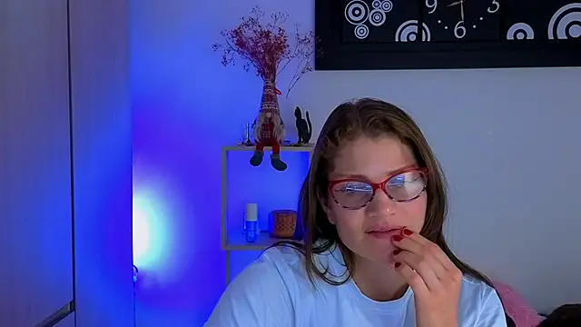 camila-ventura - Camila-ventura's free webcam