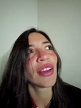 loveuu-bae - Loveuu-bae's free webcam