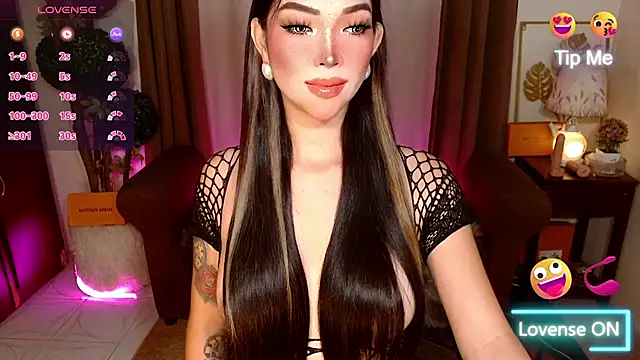 MouthWatering_Ayesha webcam