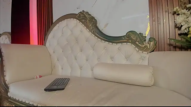 CoralieBronson webcam