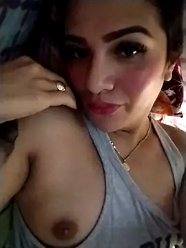 Yourbabyshane webcam