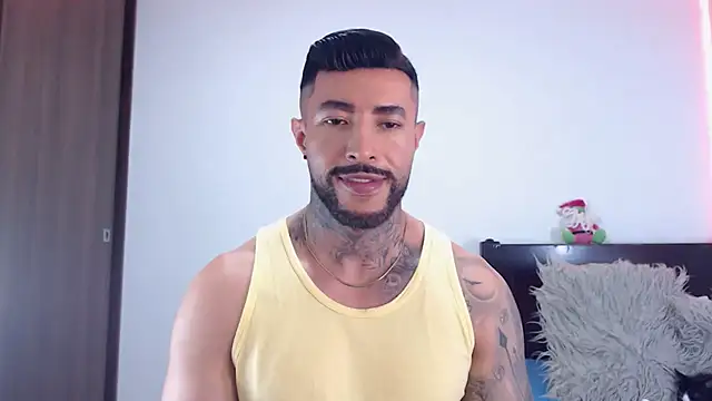 andrea_de_lucaa webcam